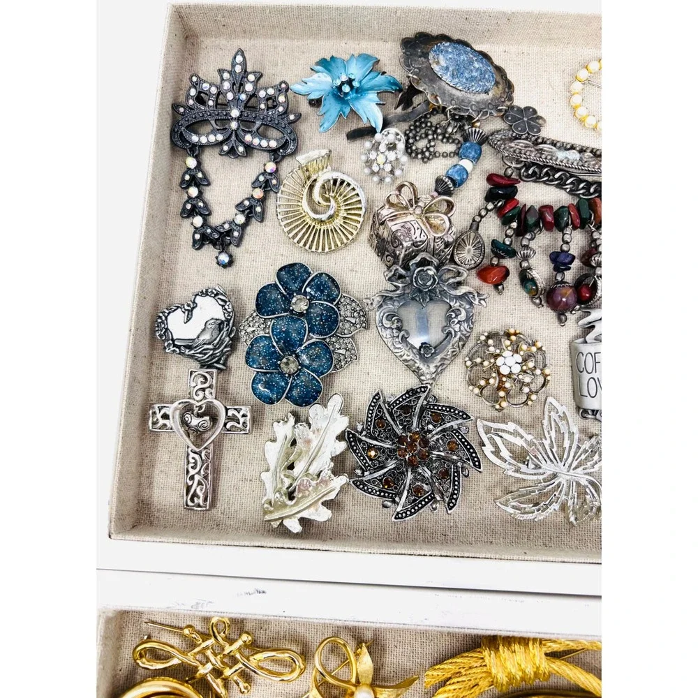 Vintage & Modern Gold & Silver Tone Assorted Rhinestone Floral Brooch lot of 52